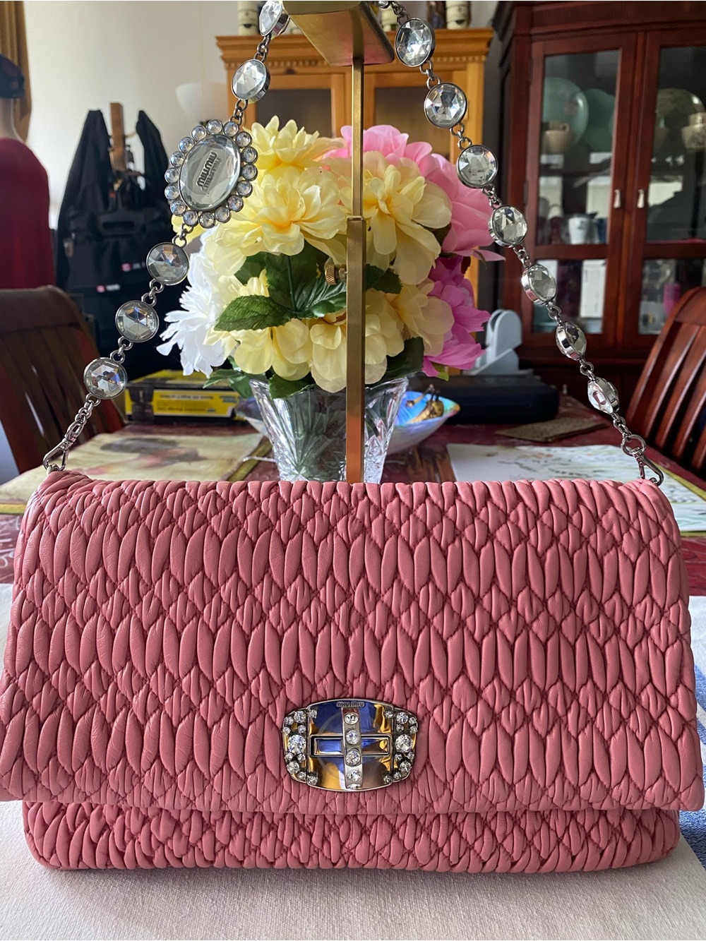Cristal-Embellished Pink Quilted Shoulder Bag